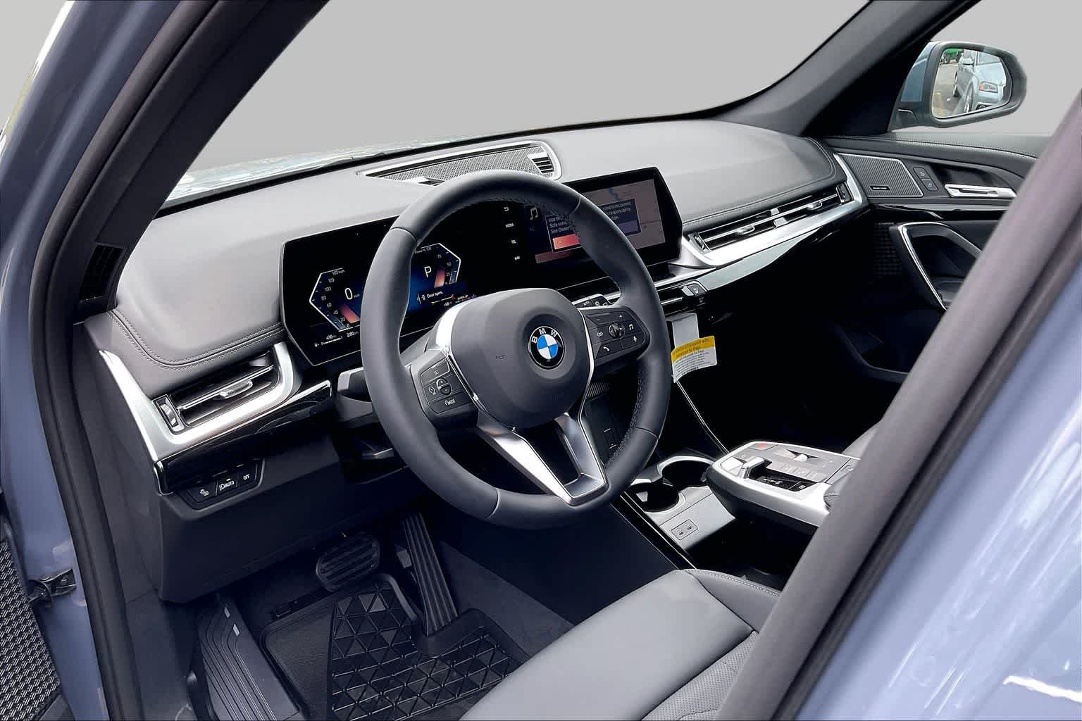 Used 2026 Storm Bay Metallic BMW xDrive28i image 9