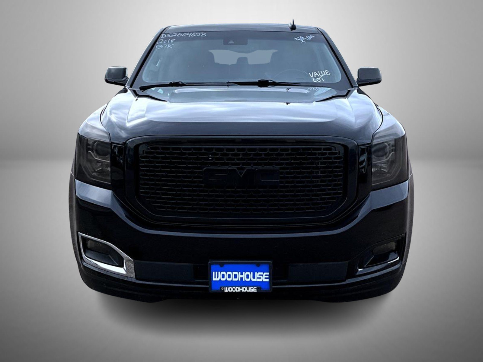 Used 2018 Black GMC SLT image 2