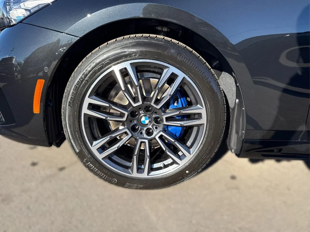 2026 BMW 5 Series 530i - Photo 15