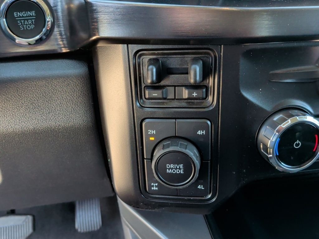 New 2026 Agate Black Metallic Ford F-250® Lariat® image 32