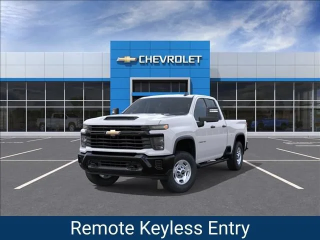 New 2026 Summit White Chevrolet WT image 9