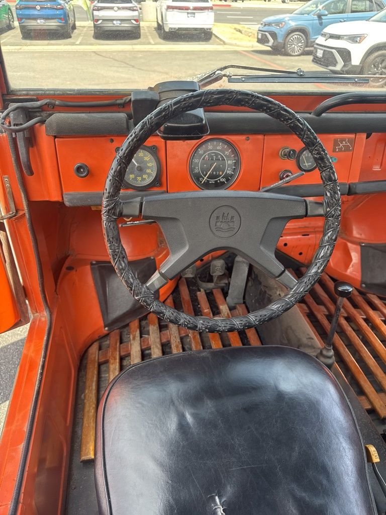 Used 1974  Volkswagen  image 5