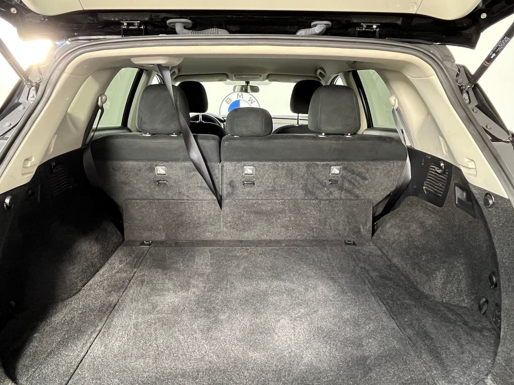 Used 2016 Black Nissan SV image 17