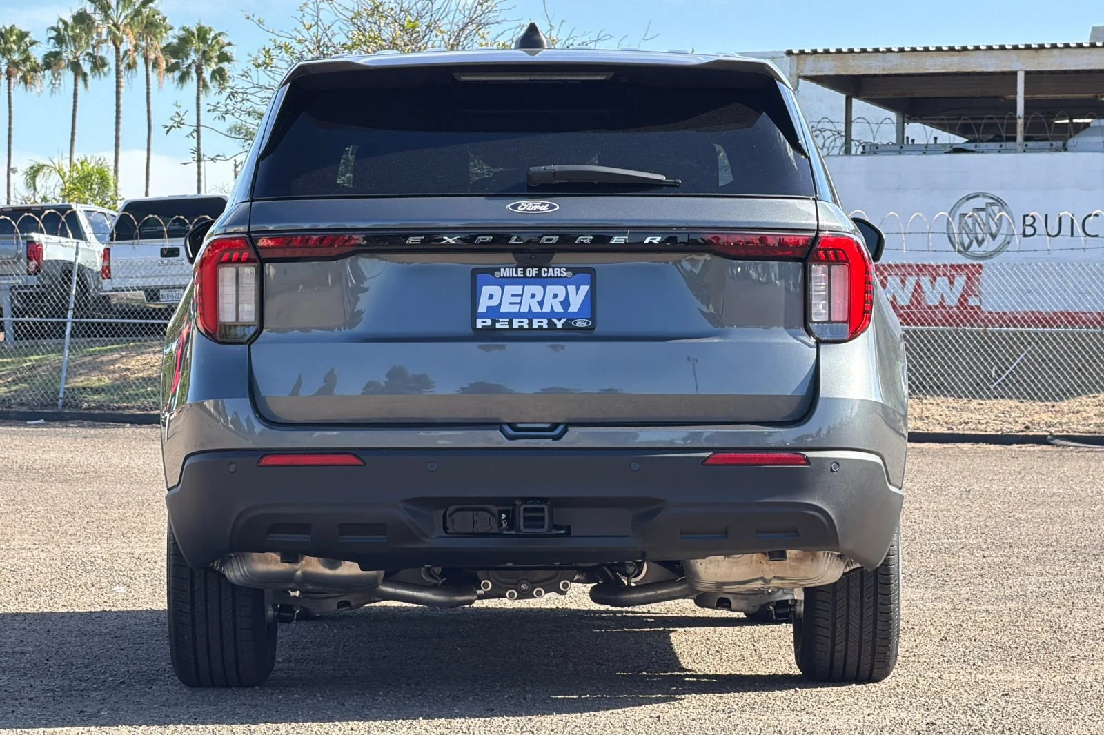 New 2027 Carbonized Gray Metallic Ford Active image 4