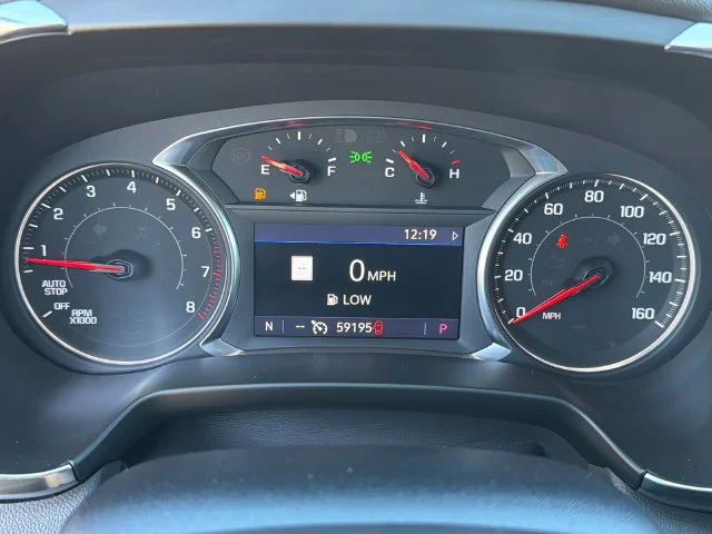 Used 2022 IRON GRAY METALLIC Chevrolet LT image 27