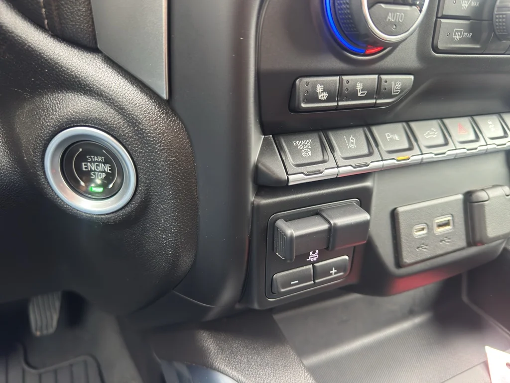 Used 2021 SUMMIT WHITE Chevrolet LTZ image 23