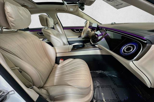New 2027 MANUFAKTUR Moonlight White Metallic Mercedes-Benz S 500 image 56