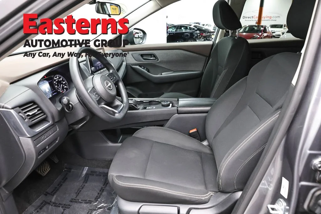 Used 2023 Gray Nissan S image 14