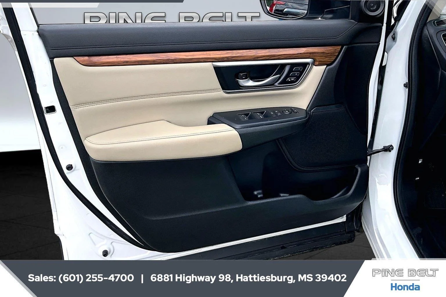 Used 2021 Platinum White Pearl Honda Touring image 17