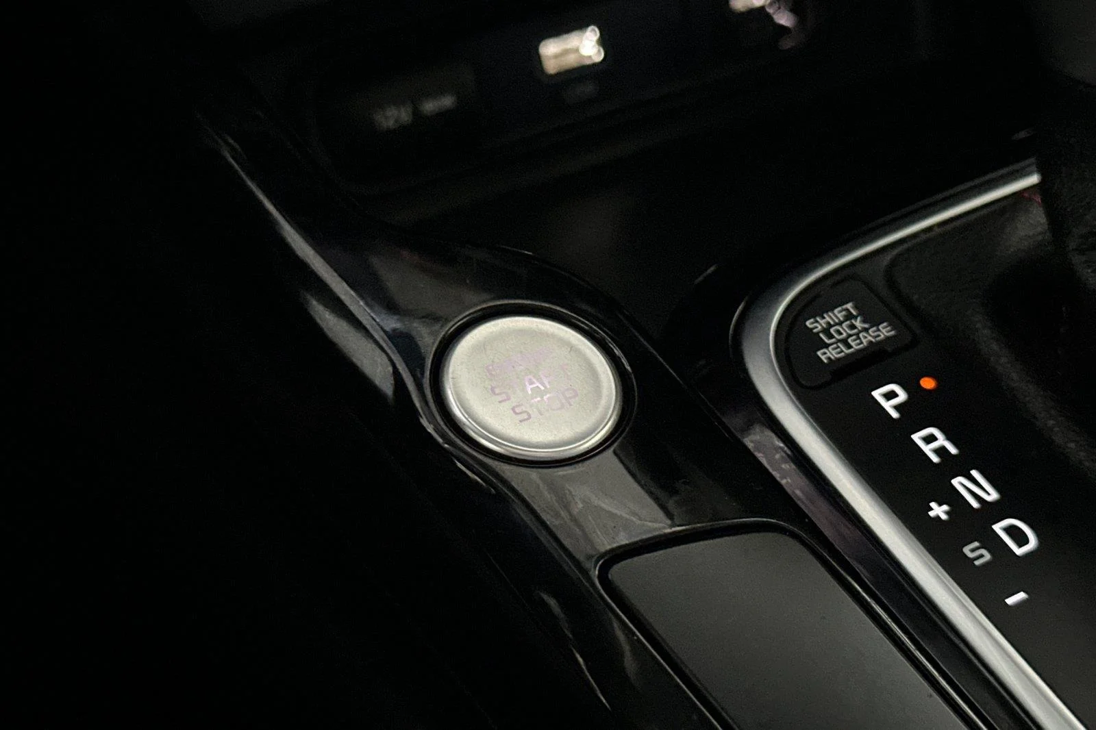 Used 2023 Fusion Black Kia GT-Line image 23