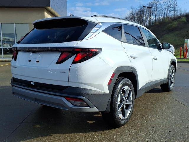 New 2026 White Hyundai SEL AWD image 3