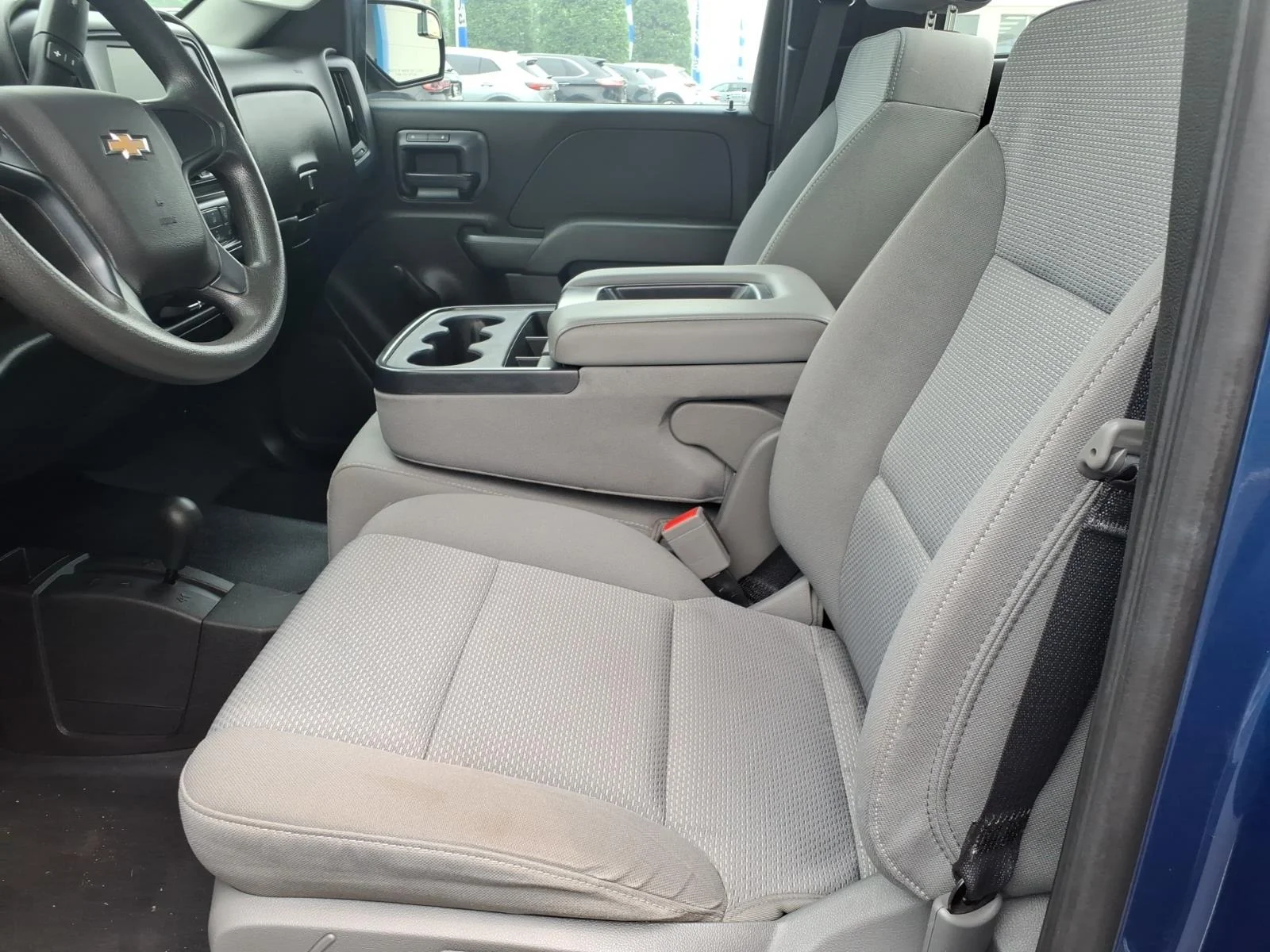 Used 2018 Blue Chevrolet  image 10