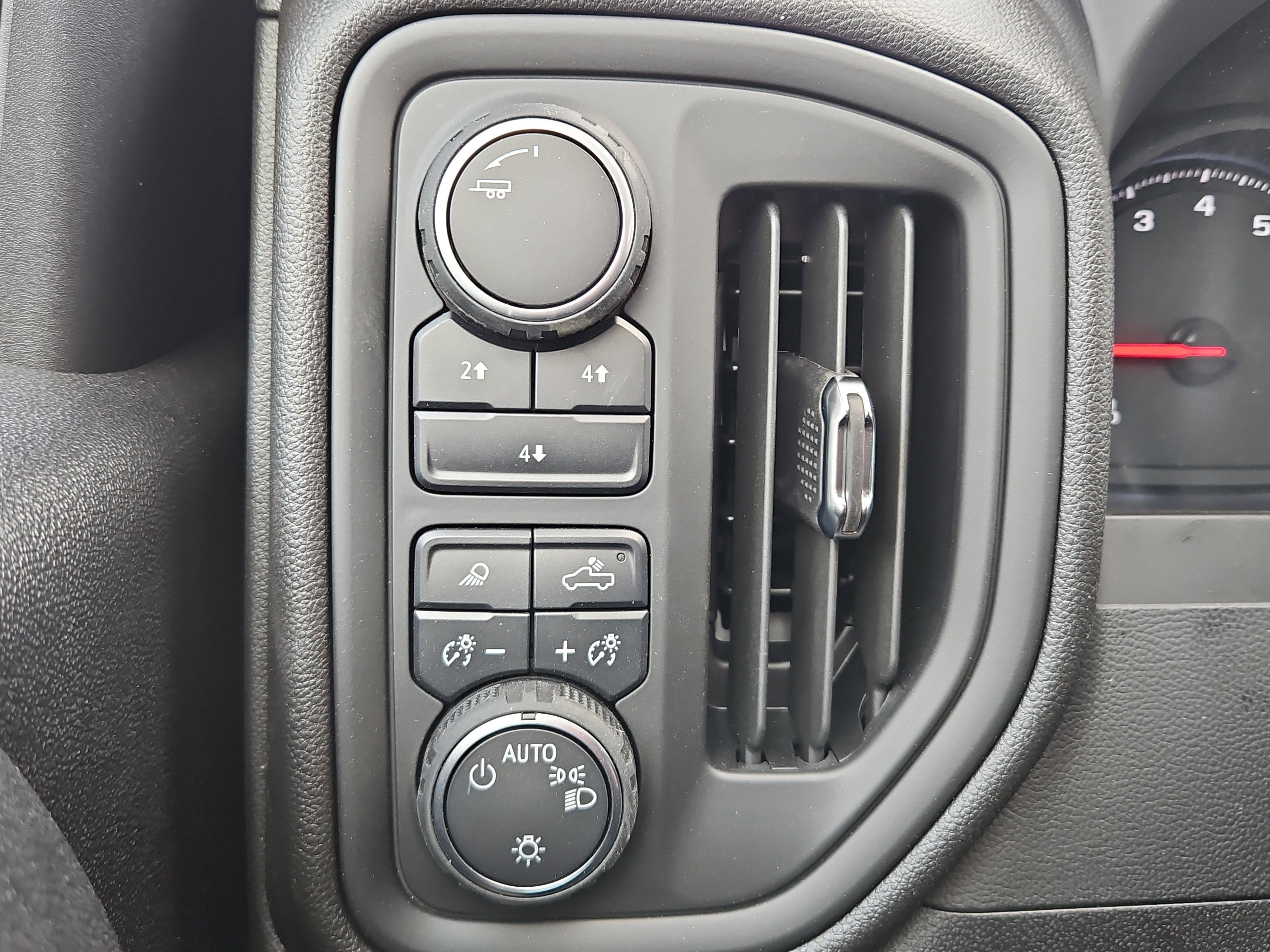 2025 Chevrolet Silverado 2500 HD Work Truck - Photo 19