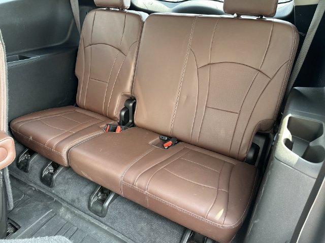 Used 2021 Gray Buick Avenir image 35
