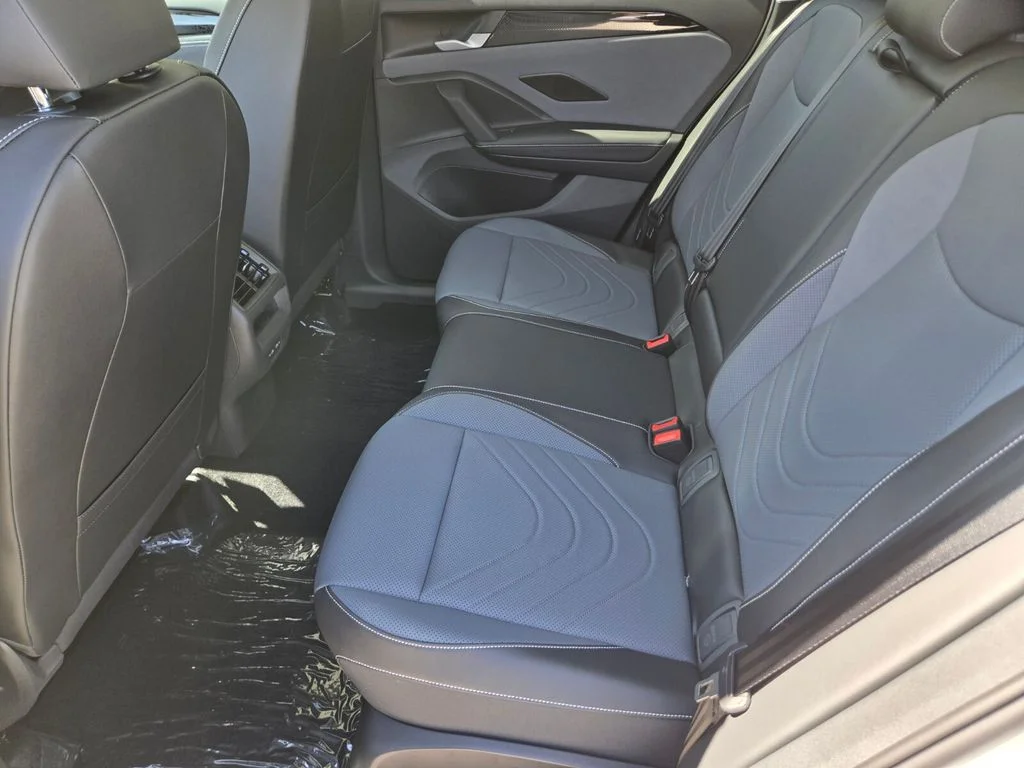 New 2026 White Volkswagen 2.0T SE image 8
