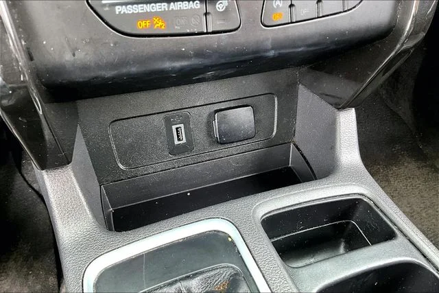 Used 2018 Gray Ford Titanium image 24