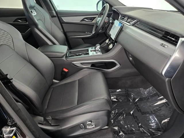 Used 2025 Black Jaguar SVR image 3