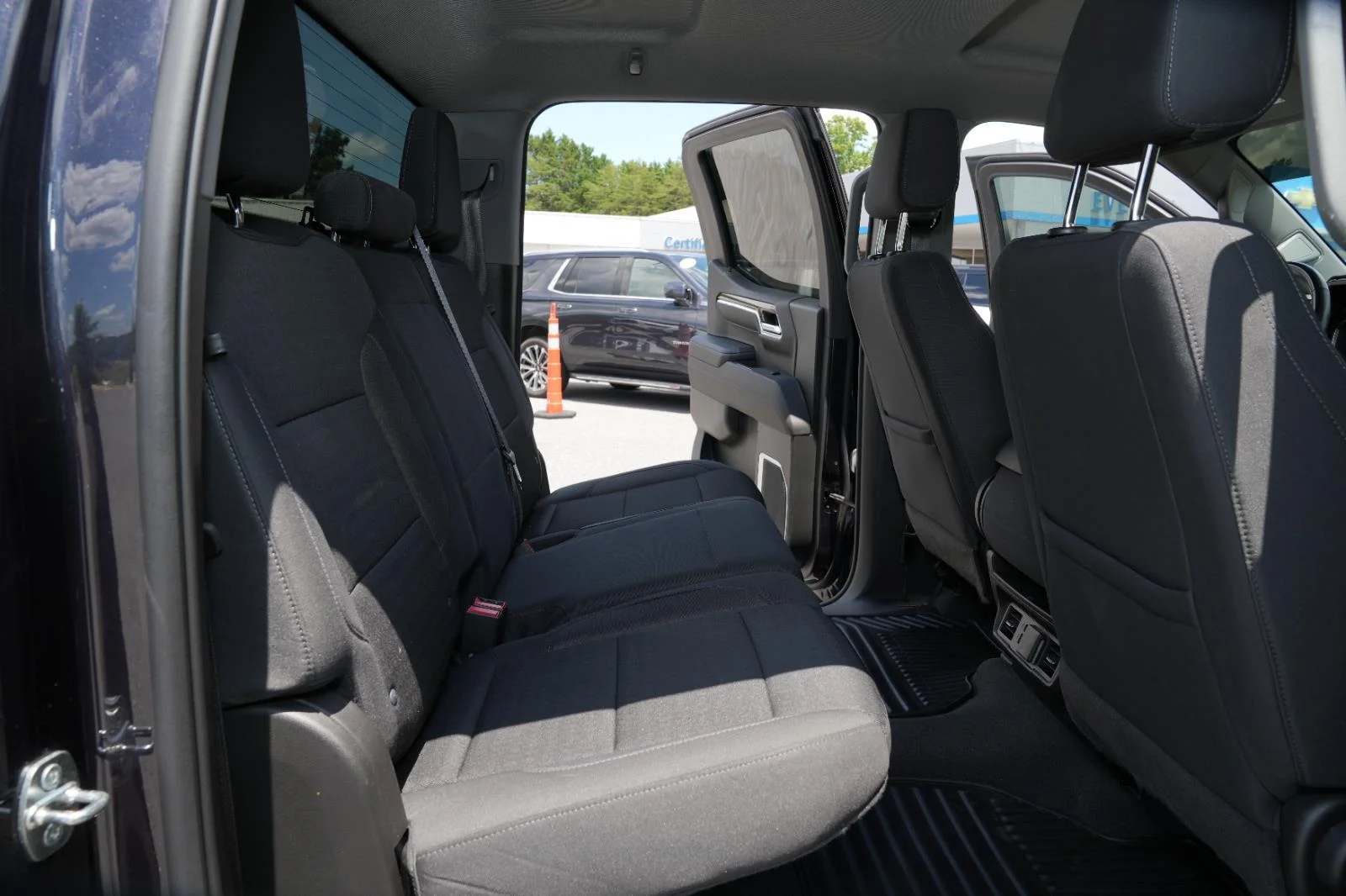 Used 2022 Dark Ash Metallic Chevrolet LT (2FL) image 36