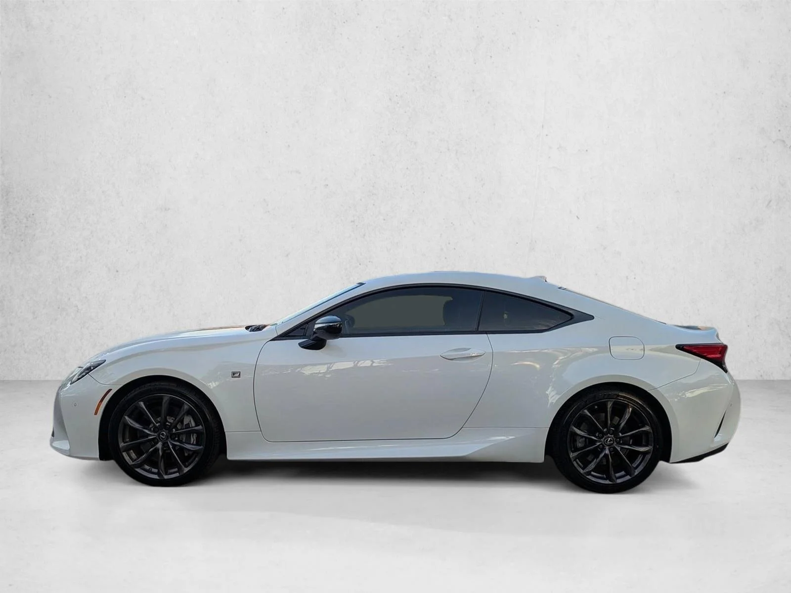 Certified Used 2021 Ultra White Lexus F SPORT image 9