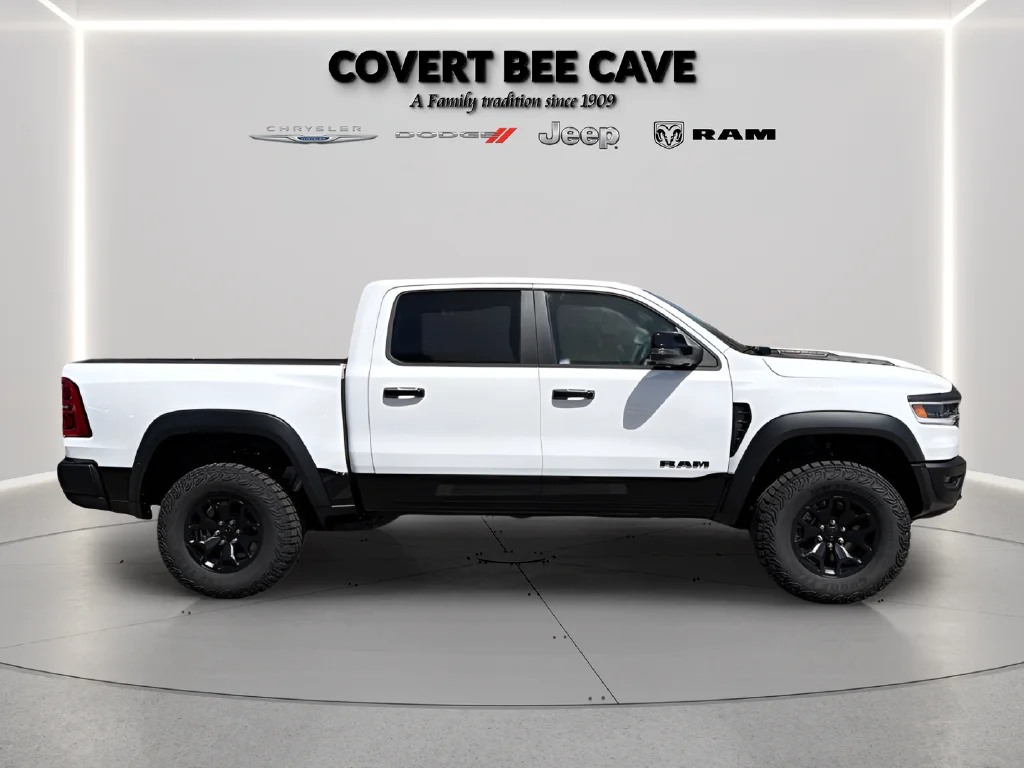 New 2027 Bright White Clear-Coat Exterior Paint RAM RHO image 12