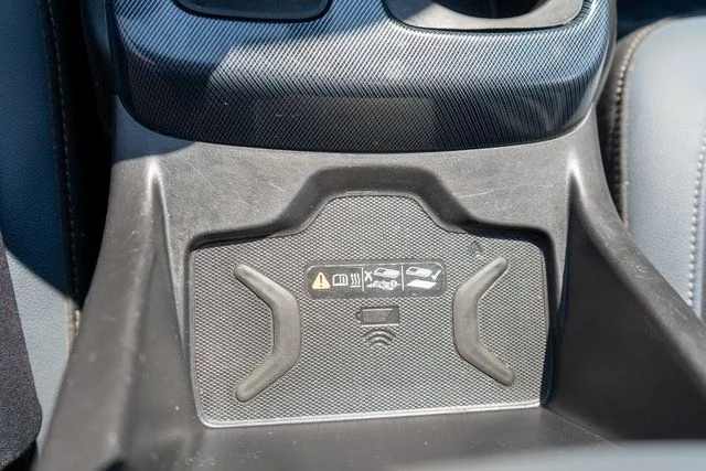 Used 2021 Gray Chevrolet Z71 image 30