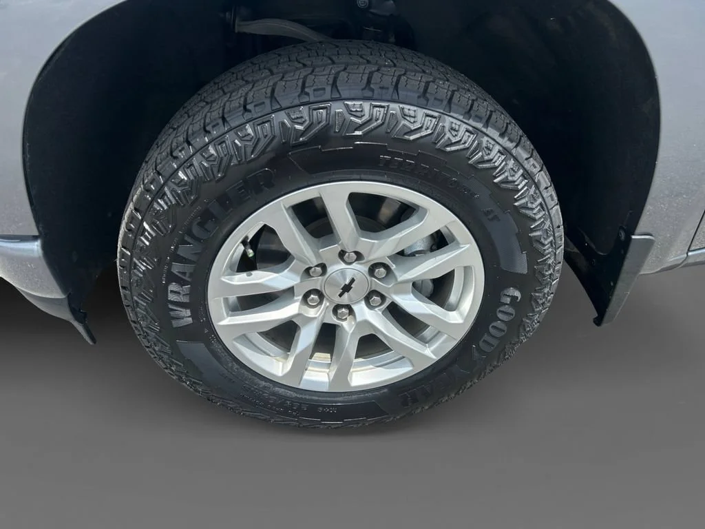 Used 2021 SATIN STEEL METALLIC Chevrolet RST image 10