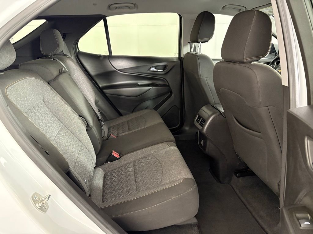 Used 2024 White Chevrolet LT image 40