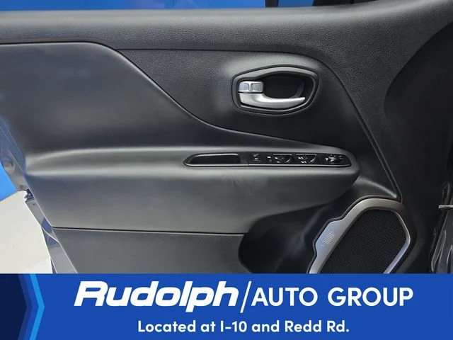 Used 2023 Gray Jeep Latitude image 10