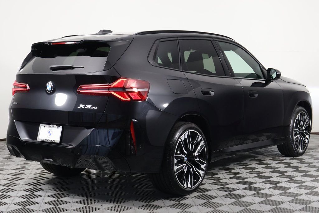 New 2026 Black Sapphire Metallic BMW 30 xDrive image 2