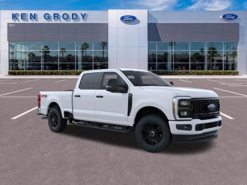 2026 Ford F-250 XL 4x4 Crew Cab 6-3/4' Box's photo