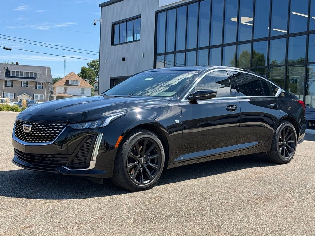 2023 Cadillac CT5 Luxury