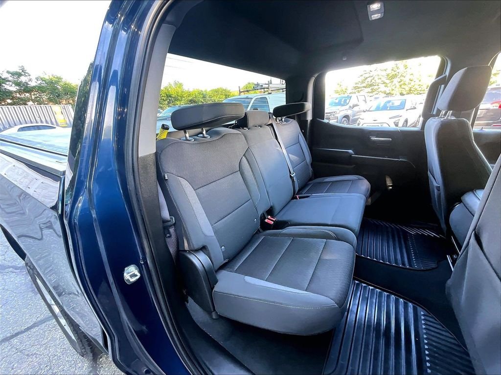 Used 2023 Blue Chevrolet Custom image 15