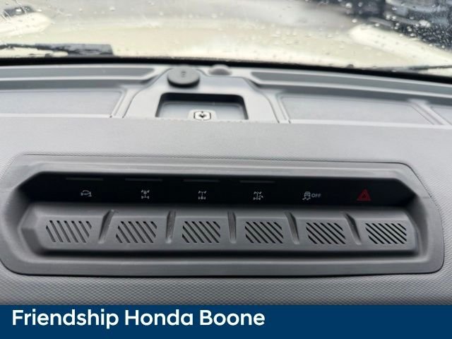 Used 2025 Beige Ford Badlands image 33