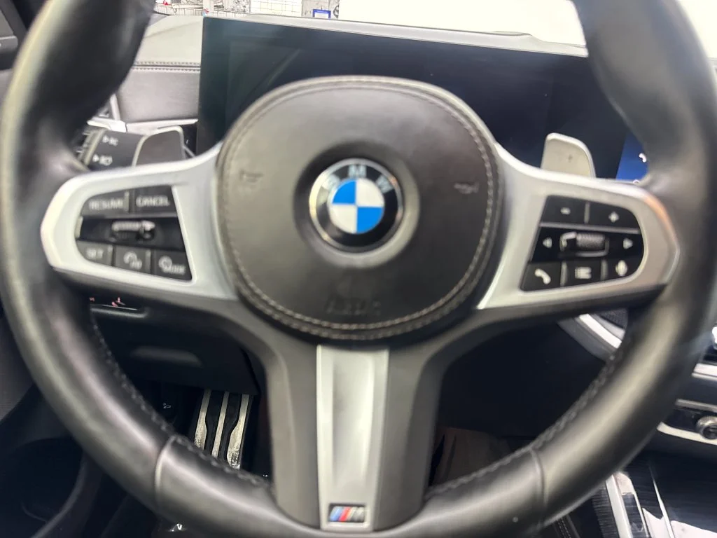 Used 2023 Black BMW xDrive40i image 64