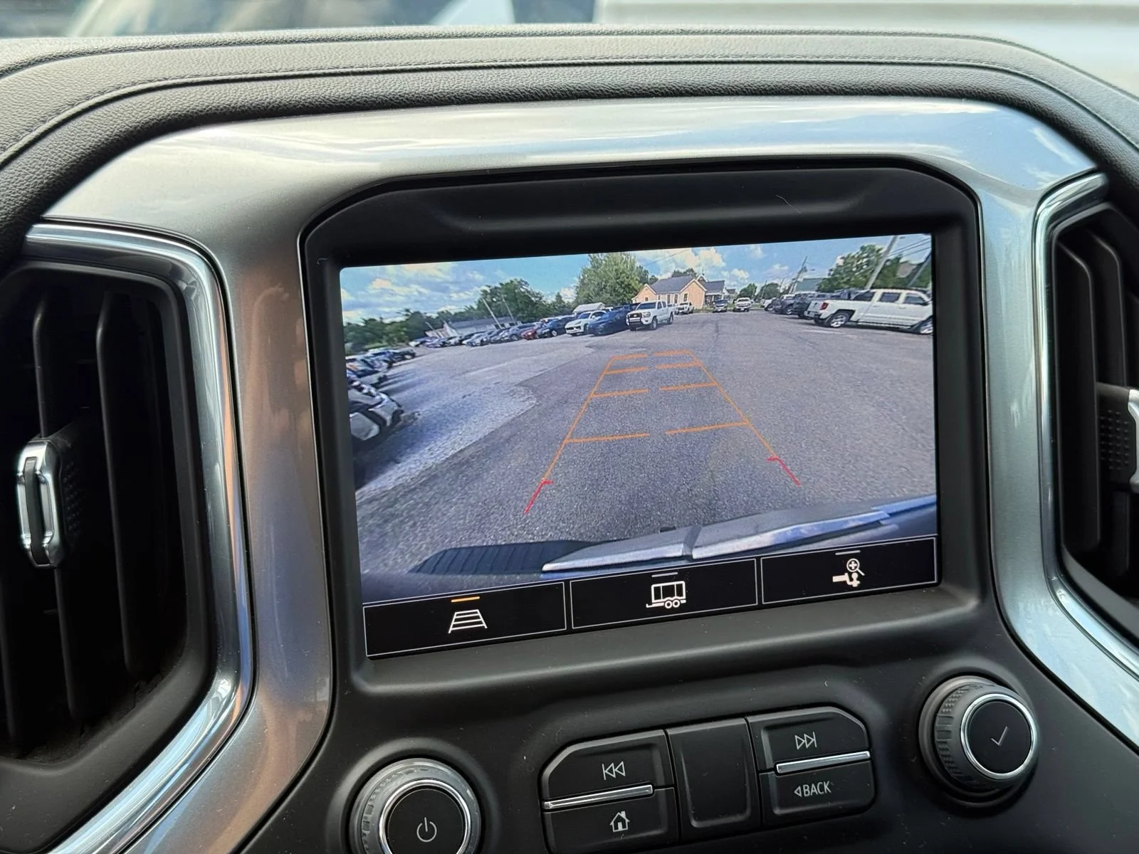 2022 Chevrolet Silverado 1500 Limited LT Trail Boss - Photo 32