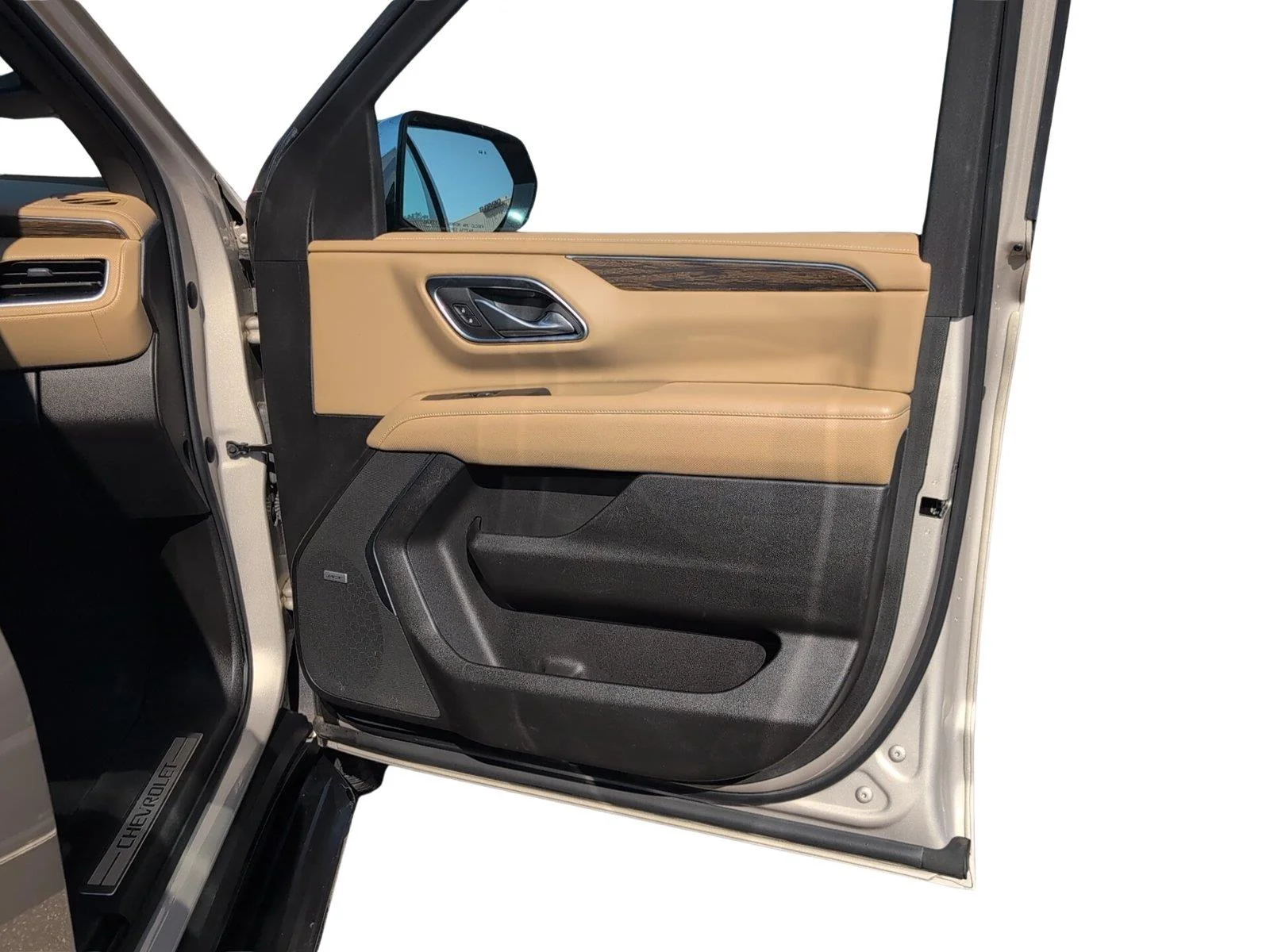 Used 2021 EMPIRE BEIGE METALLIC Chevrolet Premier image 17