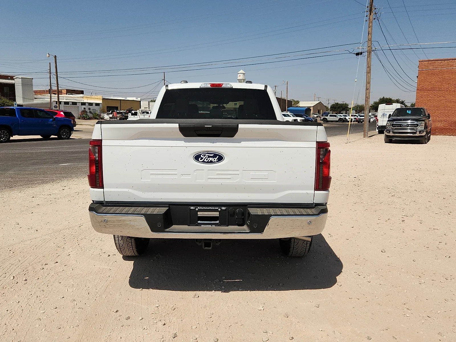 New 2026 Oxford White Ford XL image 6