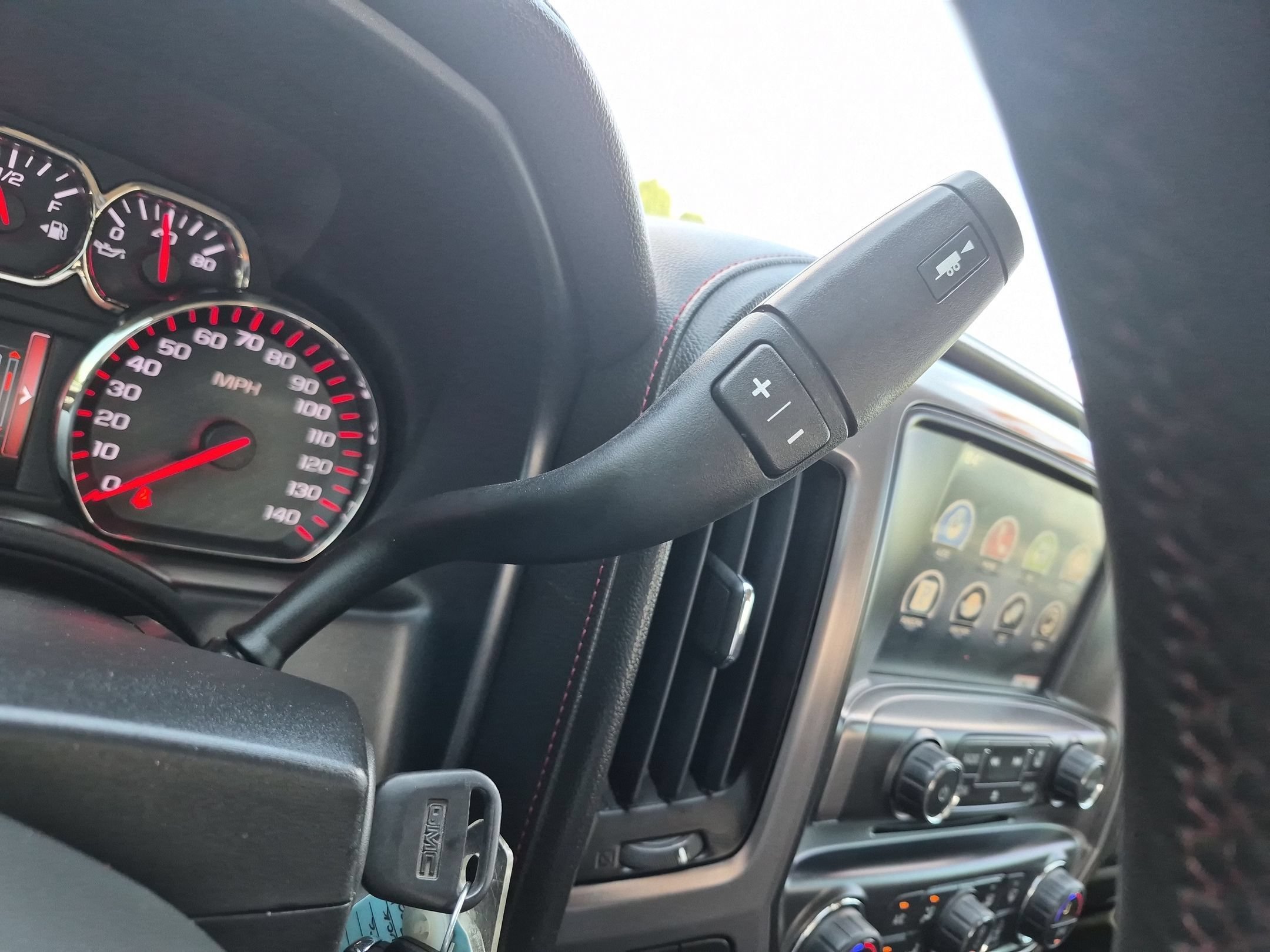 Used 2015 Sonoma Red Metallic GMC SLT 4WD image 22