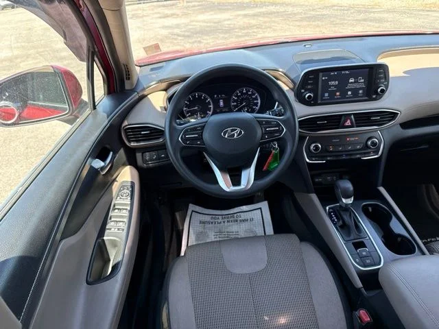 Used 2019 Red Hyundai SE image 27