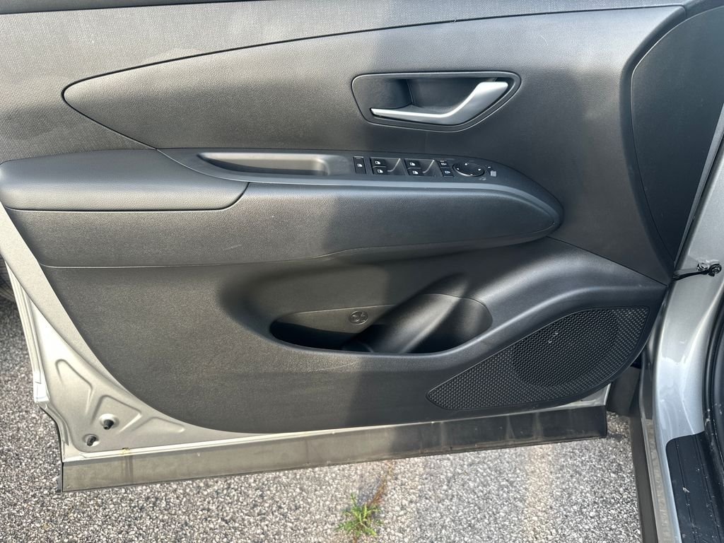 New 2025 Silver Hyundai XRT image 13
