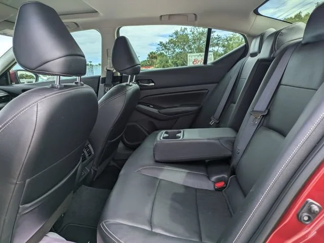 2022 Nissan Altima Platinum - Photo 13