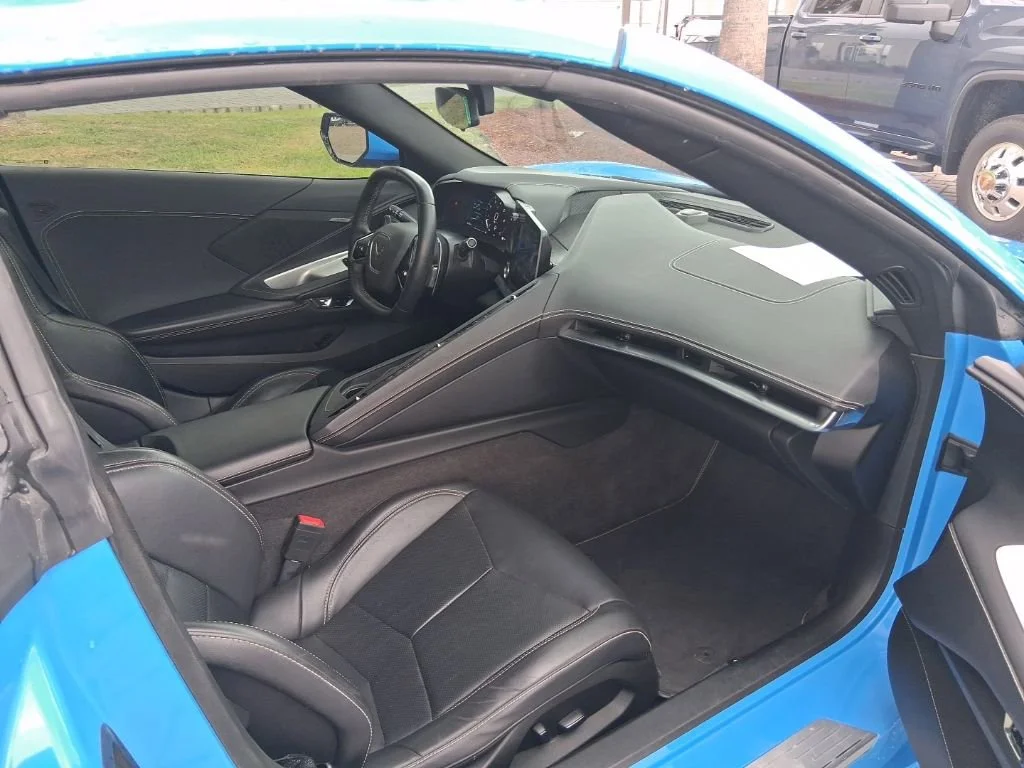 Used 2023 Rapid Blue Chevrolet 1LT image 14