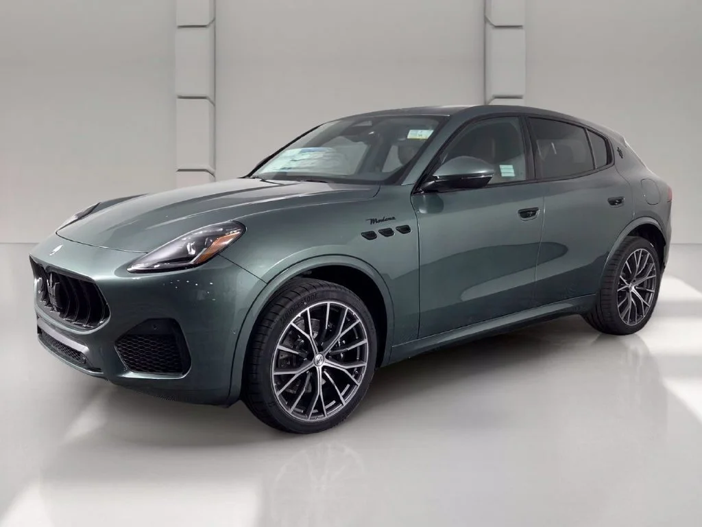 2026 Maserati Grecale Modena V6 - Photo 4