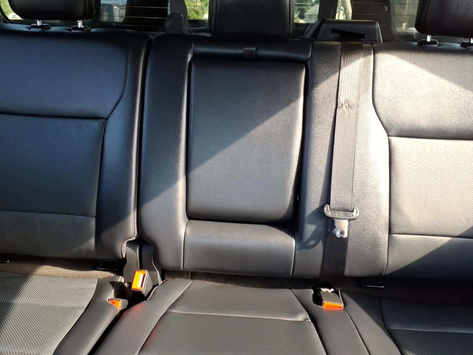 Used 2023 Agate Black Ford LARIAT image 19
