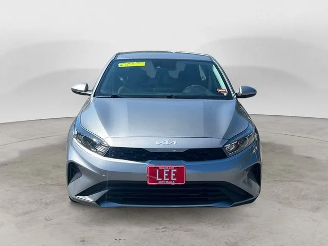 Used 2024 Gray Kia LXS image 8