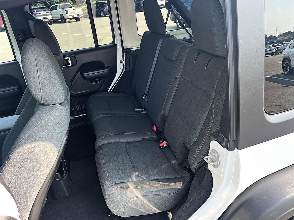 Used 2025 Bright White Clearcoat Jeep Rubicon image 14