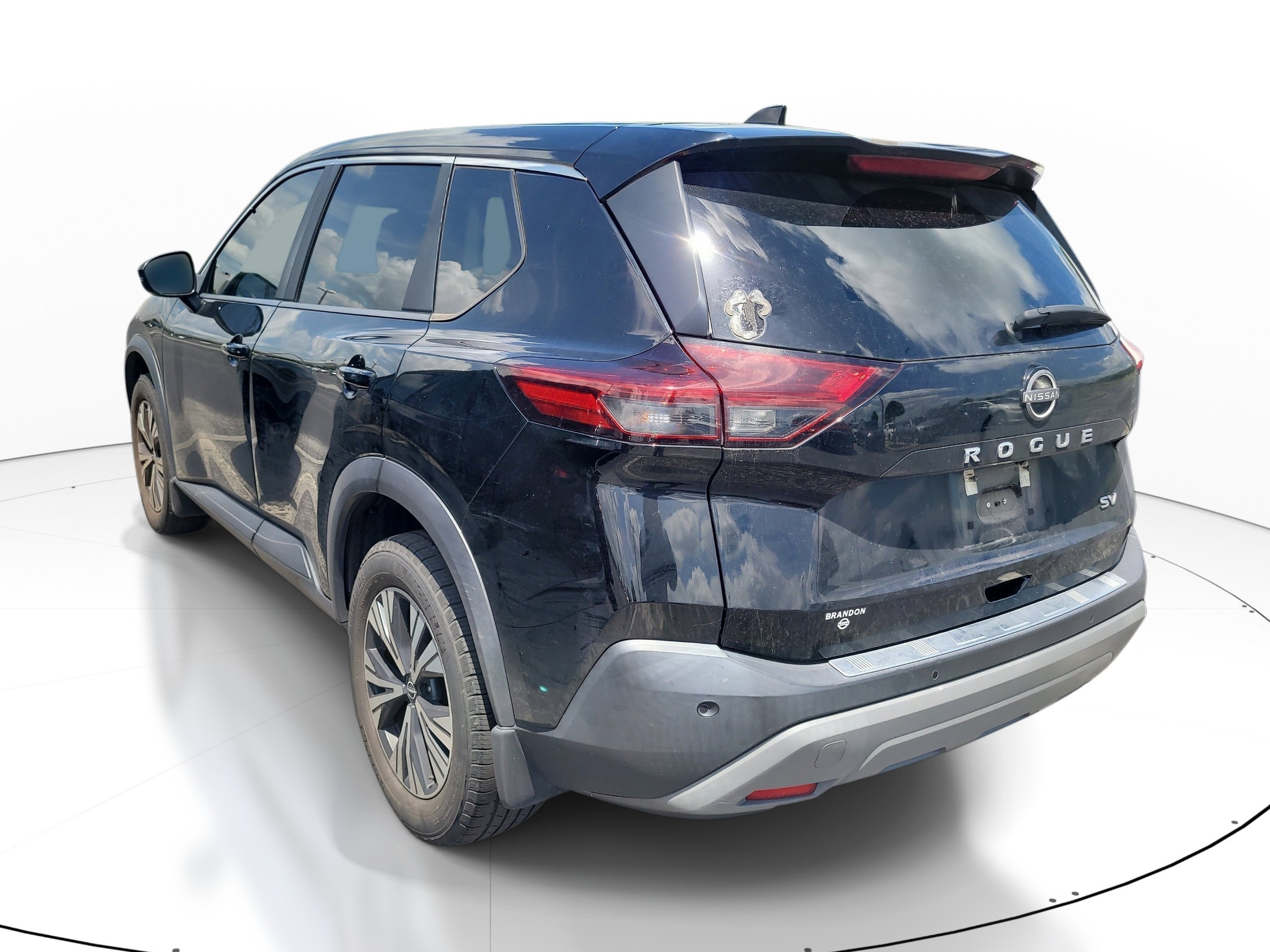 Used 2023 Super Black Nissan SV image 4