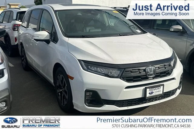 Used 2025  Honda EX-L image 1