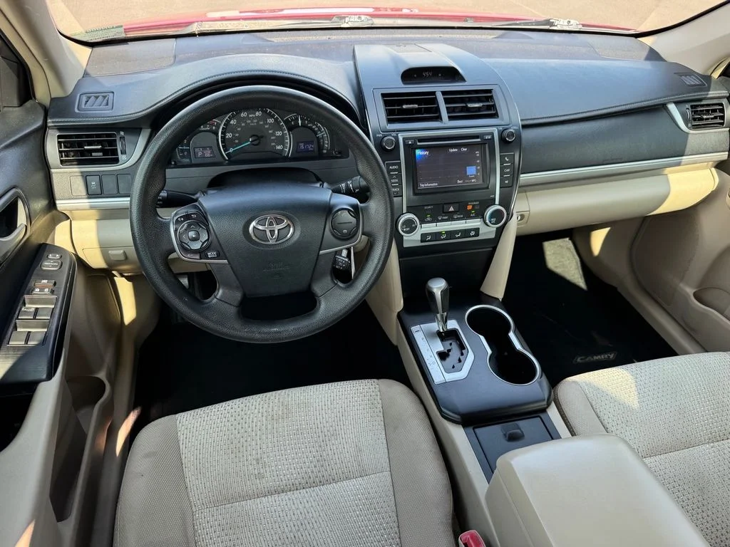Used 2013 Red Toyota LE image 11
