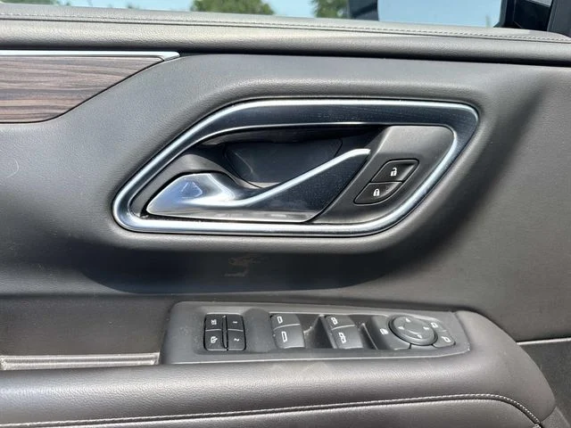 Used 2021 Gray Chevrolet LT image 33